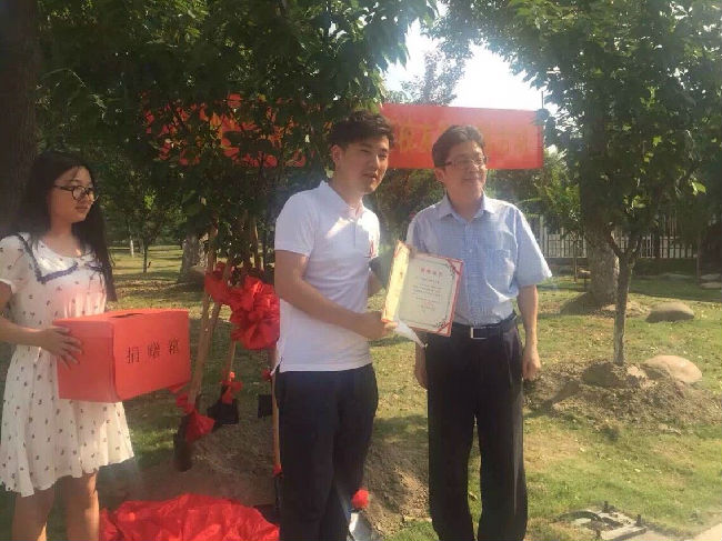 QQ图片20150609091413.jpg