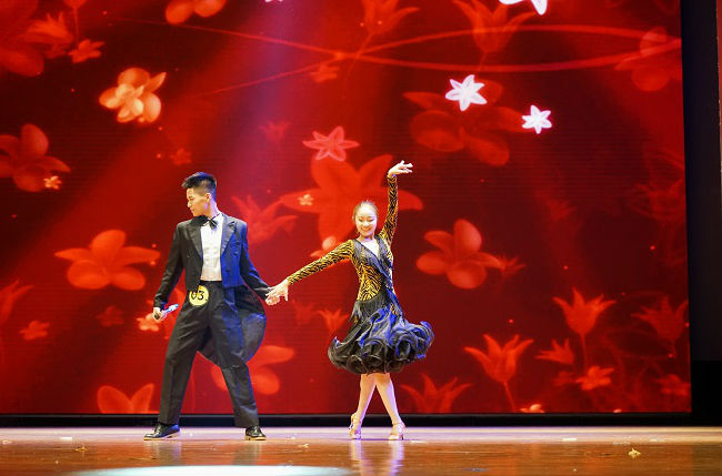 潘亿丹(11).jpg