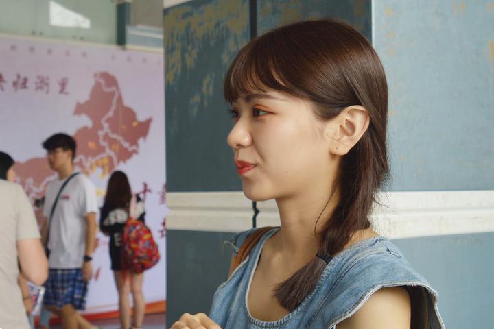 李钿 (2).jpg 李钿 (2).jpg
