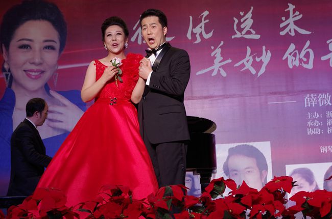 杨芳2.JPG