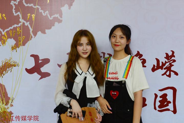 李钿 (12).jpg 李钿 (12).jpg