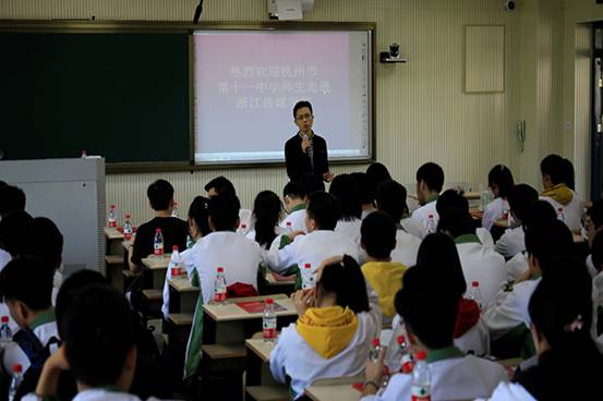 鲁嘉玥摄%20(2).JPG